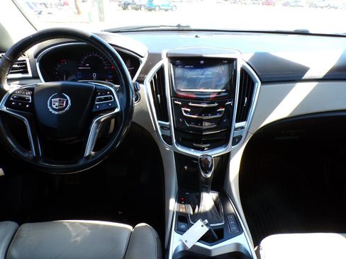 Used 2014 Cadillac SRX Luxury w/ Driver Awareness Package image 18