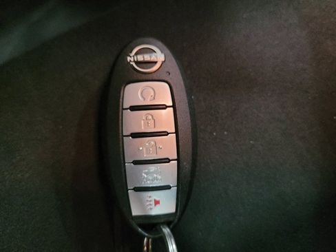 Used 2023 Nissan Altima 2.5 SV AWD/4WD image 32