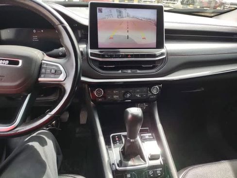 Used 2022 Jeep Compass Trailhawk w/ Trailhawk Elite Group image 8