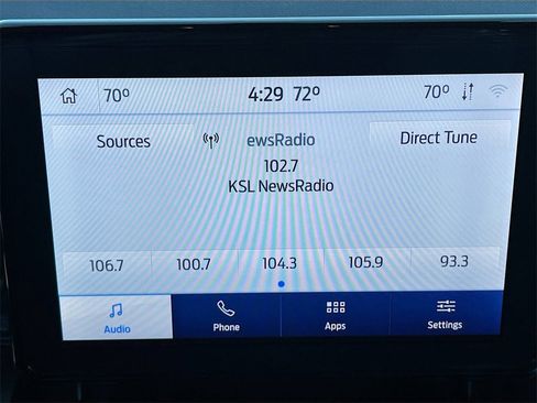 Used 2020 Ford Explorer XLT w/ Comfort Package image 14