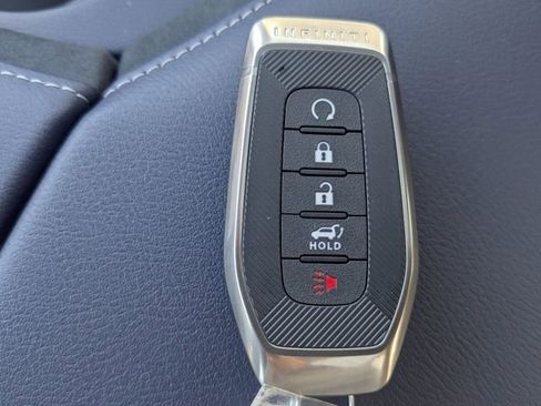 New 2026 INFINITI QX80 4WD w/ Sport Exterior Package image 33