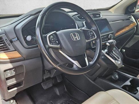 Used 2018 Honda CR-V Touring image 10