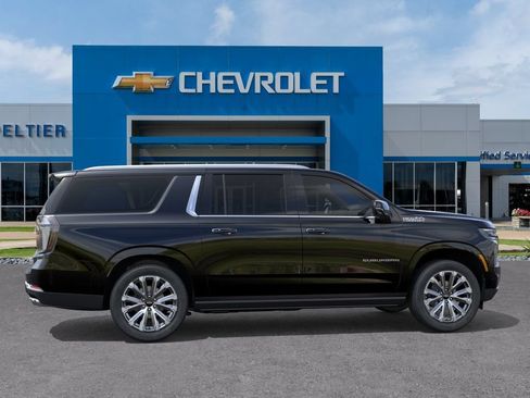 New 2026 Chevrolet Suburban High Country AWD/4WD image 5