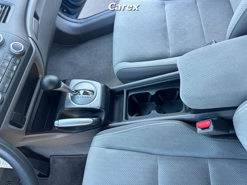 Used 2010 Honda Civic LX image 21