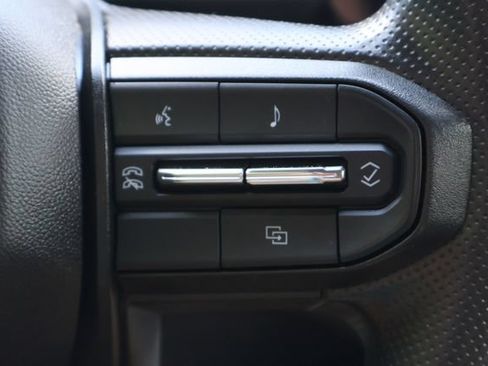 Used 2024 Chevrolet Colorado Trail Boss AWD/4WD image 7