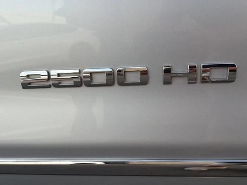 Used 2015 GMC Sierra 2500 SLT w/ Duramax Plus Package AWD/4WD image 12
