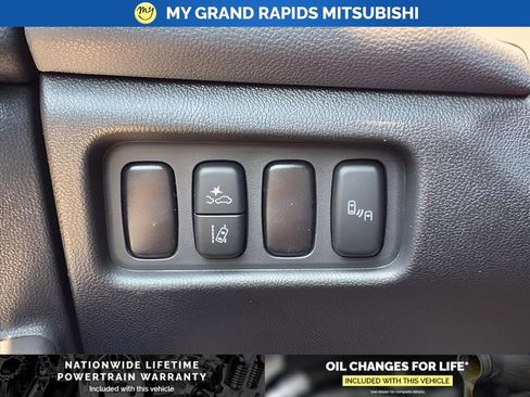 New 2025 Mitsubishi Outlander Sport SE image 25