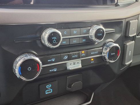 Used 2024 Ford F150 XLT w/ Tow/Haul Package AWD/4WD image 18