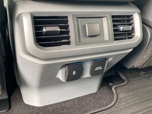 Used 2022 Ford F150 XLT w/ Equipment Group 302A High image 28