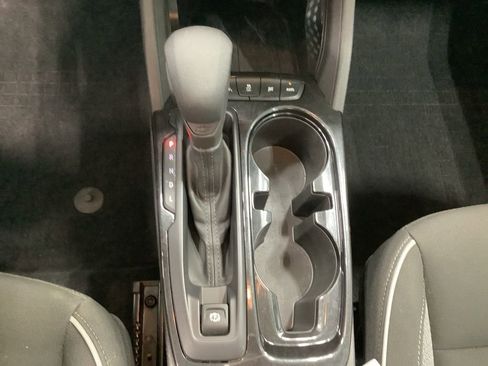 Used 2024 Chevrolet TrailBlazer LT w/ Driver Confidence Package image 17