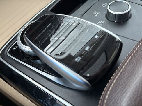 Used 2018 Mercedes-Benz GLE 350 image 41