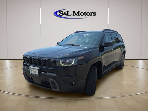 New 2026 Jeep Cherokee Laredo AWD/4WD image 3