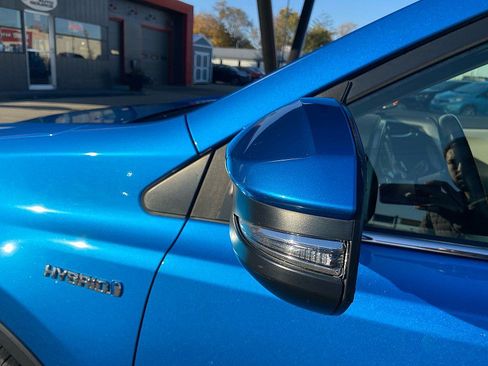 Used 2016 Toyota RAV4 Limited image 7