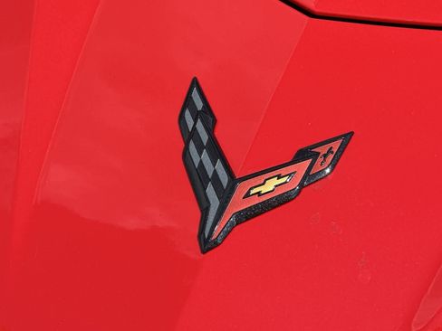 Used 2023 Chevrolet Corvette Stingray Preferred Cpe w/ Engine Appearance Package RWD image 10