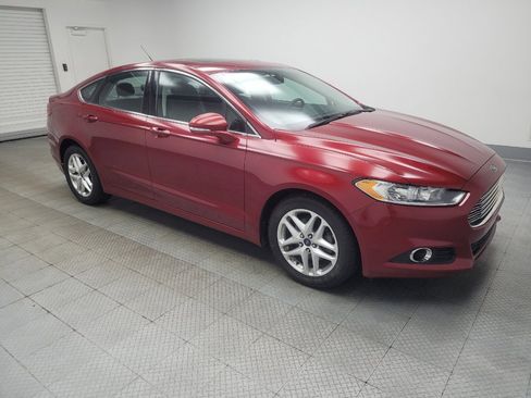 Used 2014 Ford Fusion SE w/ Equipment Group 202A FWD image 11