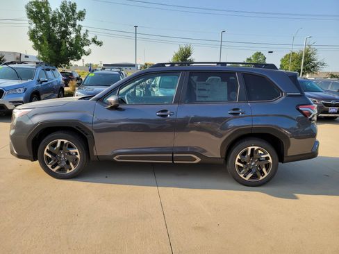 New 2025 Subaru Forester Limited w/ Popular Package #1 image 21