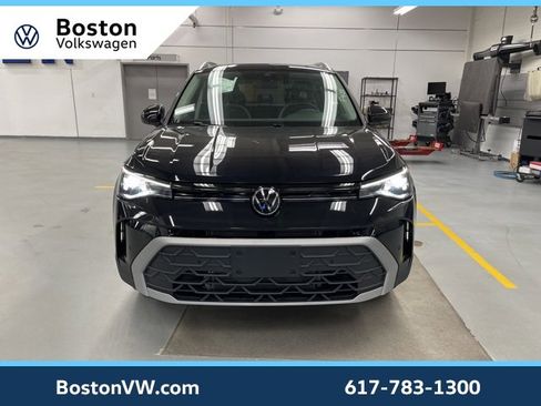 New 2026 Volkswagen Taos SE image 6