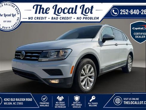 Used 2018 Volkswagen Tiguan SE w/ Panoramic Sunroof Package AWD/4WD image 1