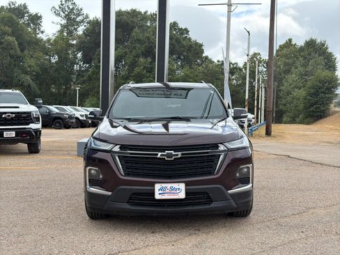 Used 2023 Chevrolet Traverse LT FWD image 11