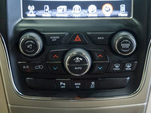 Used 2014 Jeep Grand Cherokee Limited image 29