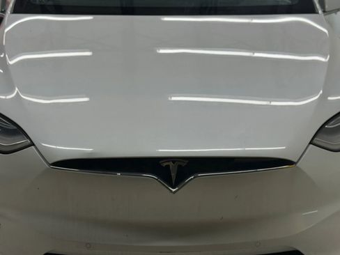 Used 2020 Tesla Model X Long Range AWD/4WD image 5