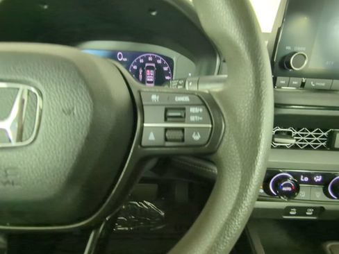 Used 2023 Honda Accord EX image 27