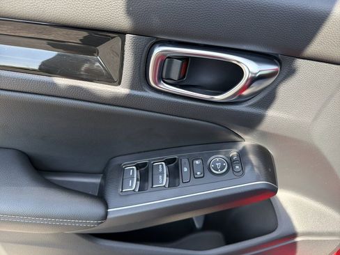 Used 2024 Honda Civic Sport Touring image 17