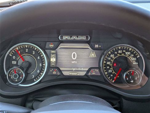 Certified 2025 RAM 1500 Laramie image 30