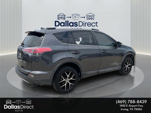 Used 2016 Toyota RAV4 SE image 6