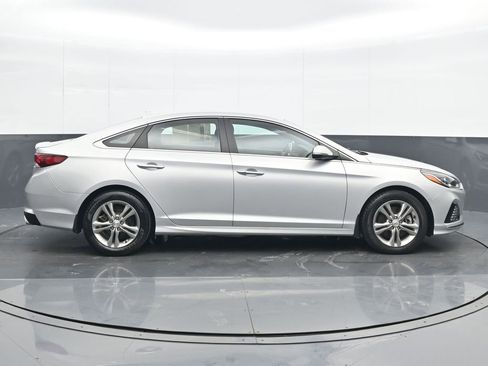 Used 2019 Hyundai Sonata SEL w/ Tech Package 02 image 7