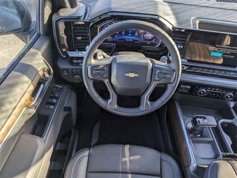 New 2025 Chevrolet Silverado 1500 High Country image 13