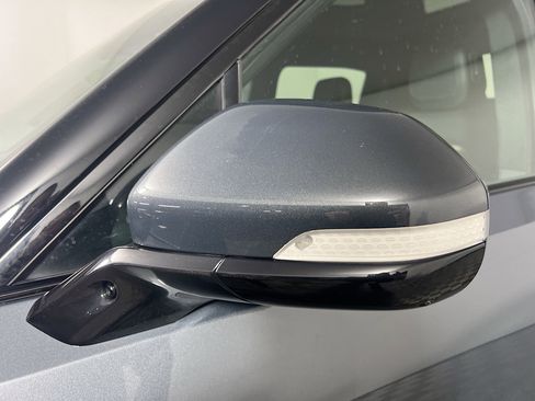 Used 2023 Rivian R1T Adventure image 12