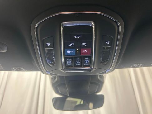 New 2026 Jeep Cherokee Overland image 21