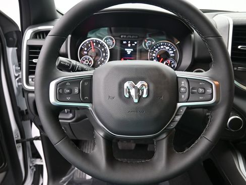 New 2025 RAM 1500 Big Horn AWD/4WD image 12