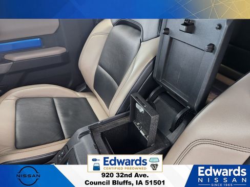 Used 2021 Ford Bronco Wildtrak AWD/4WD image 28