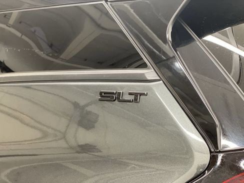 Used 2020 GMC Terrain SLT w/ Preferred Package image 11