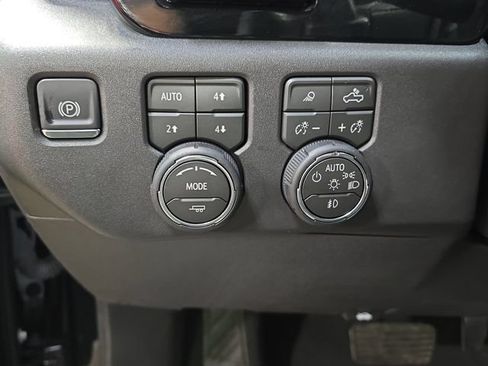 New 2026 Chevrolet Silverado 1500 ZR2 w/ Dark Appearance Package AWD/4WD image 28