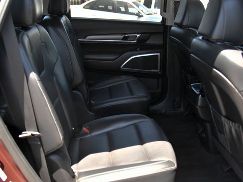 Used 2022 Kia Telluride S AWD/4WD image 50