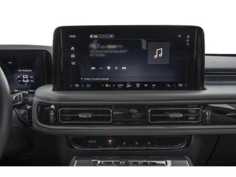 Used 2025 Lincoln Aviator Reserve w/ Jet Appearance Package image 9