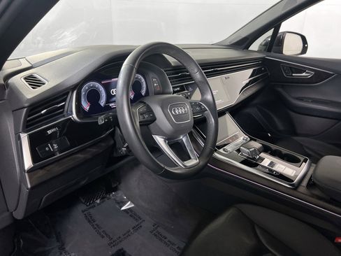 Used 2021 Audi Q7 3.0T Prestige image 9
