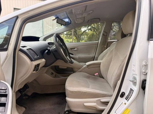 Used 2010 Toyota Prius One FWD image 10