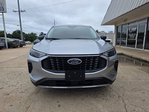 Used 2024 Ford Escape Active image 2