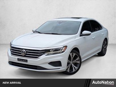Used 2022 Volkswagen Passat 2.0T SE