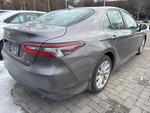 Used 2023 Toyota Camry LE image 5