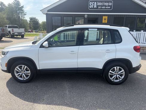 Used 2017 Volkswagen Tiguan S AWD/4WD image 4