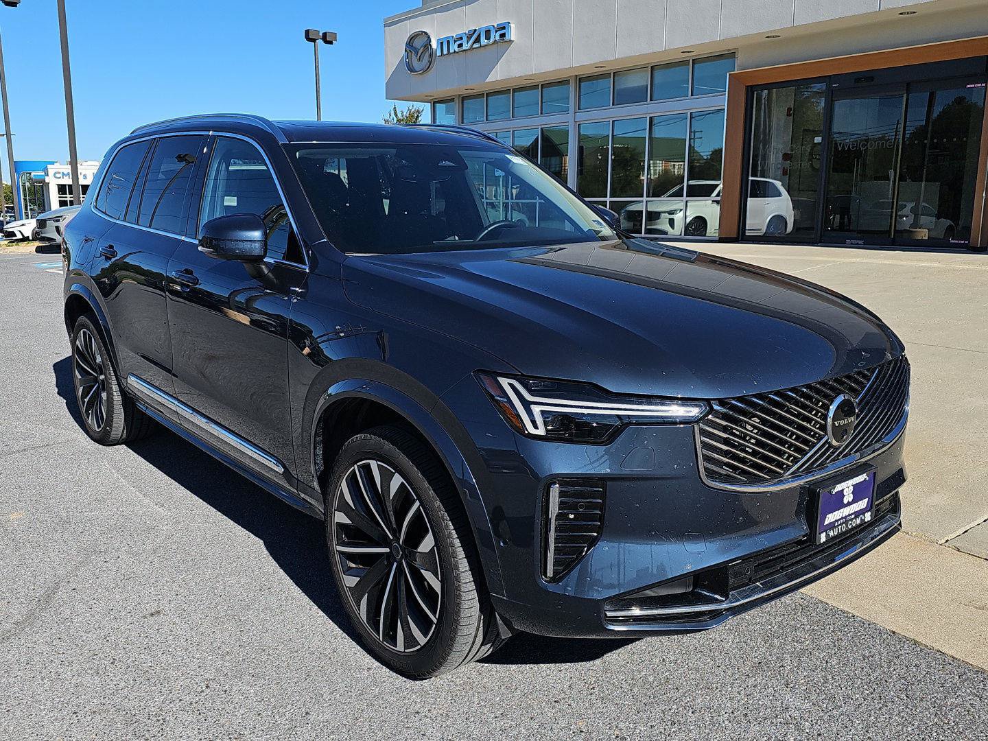 Used 2026 Volvo XC90 T8 Plus w/ Protection Package Premier AWD/4WD image 1