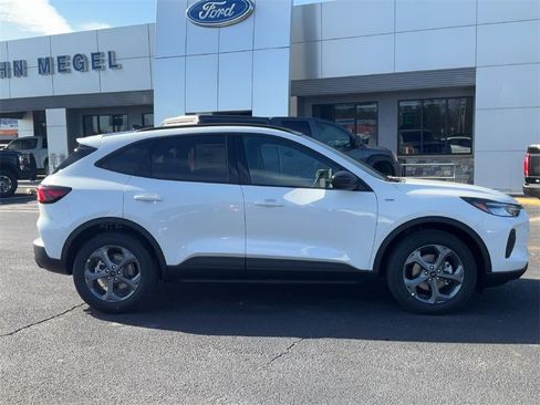New 2025 Ford Escape ST-Line w/ Equipment Group 301A FWD image 6