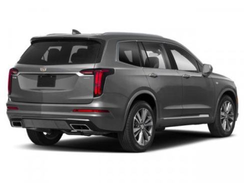 Used 2022 Cadillac XT6 Premium Luxury image 5