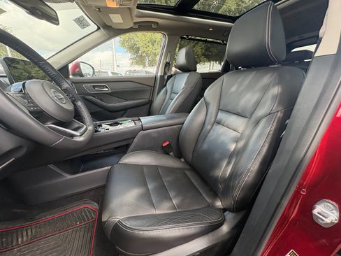 Used 2021 Nissan Rogue SL w/ Premium Package FWD image 10