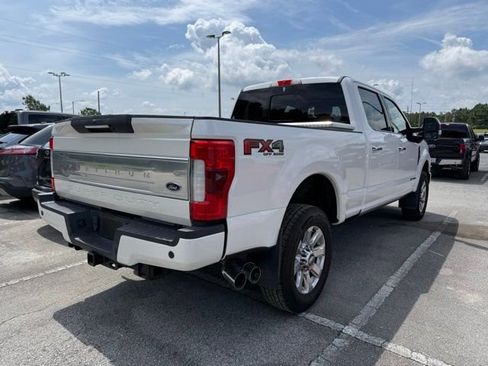 Used 2017 Ford F250 Platinum w/ Platinum Ultimate Package AWD/4WD image 3